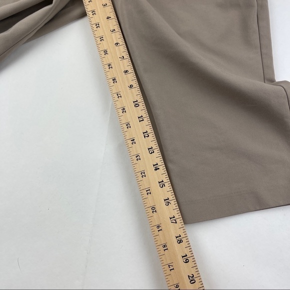 Apt 9 Crop Pants Womens 12P Khaki Flat Front - Picture 7 of 8